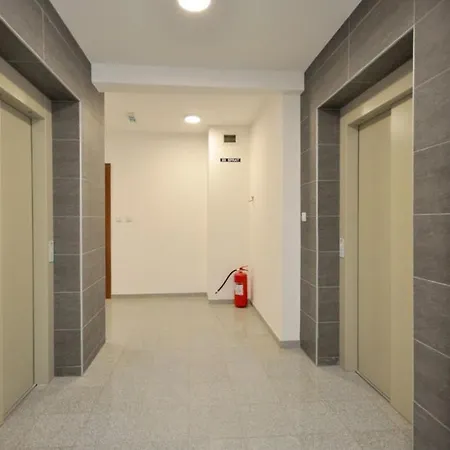 Apartment 3a *