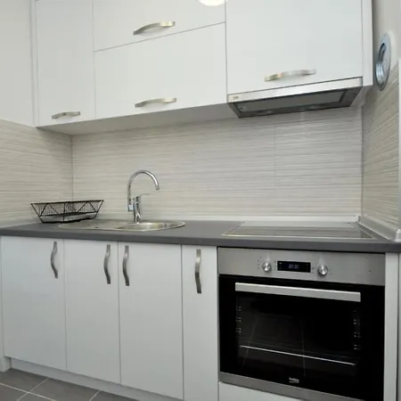 Apartment 3a