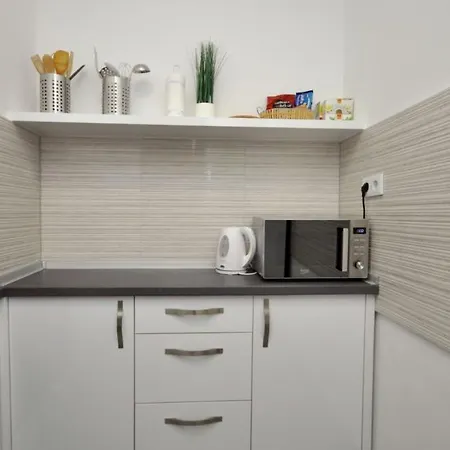 Apartment 3a *